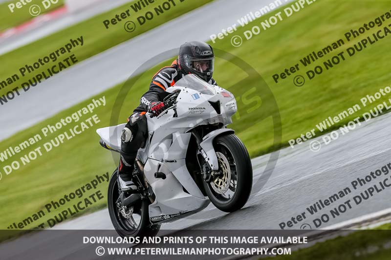 PJM Photography;anglesey;brands hatch;cadwell park;croft;donington park;enduro digital images;event digital images;eventdigitalimages;mallory;no limits;oulton park;peter wileman photography;racing digital images;silverstone;snetterton;trackday digital images;trackday photos;vmcc banbury run;welsh 2 day enduro